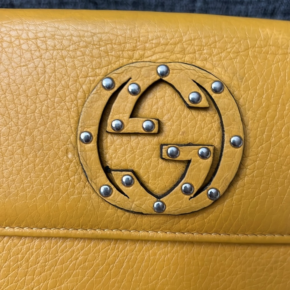 💯% authentic Gucci long wallet - Picture 6 of 14